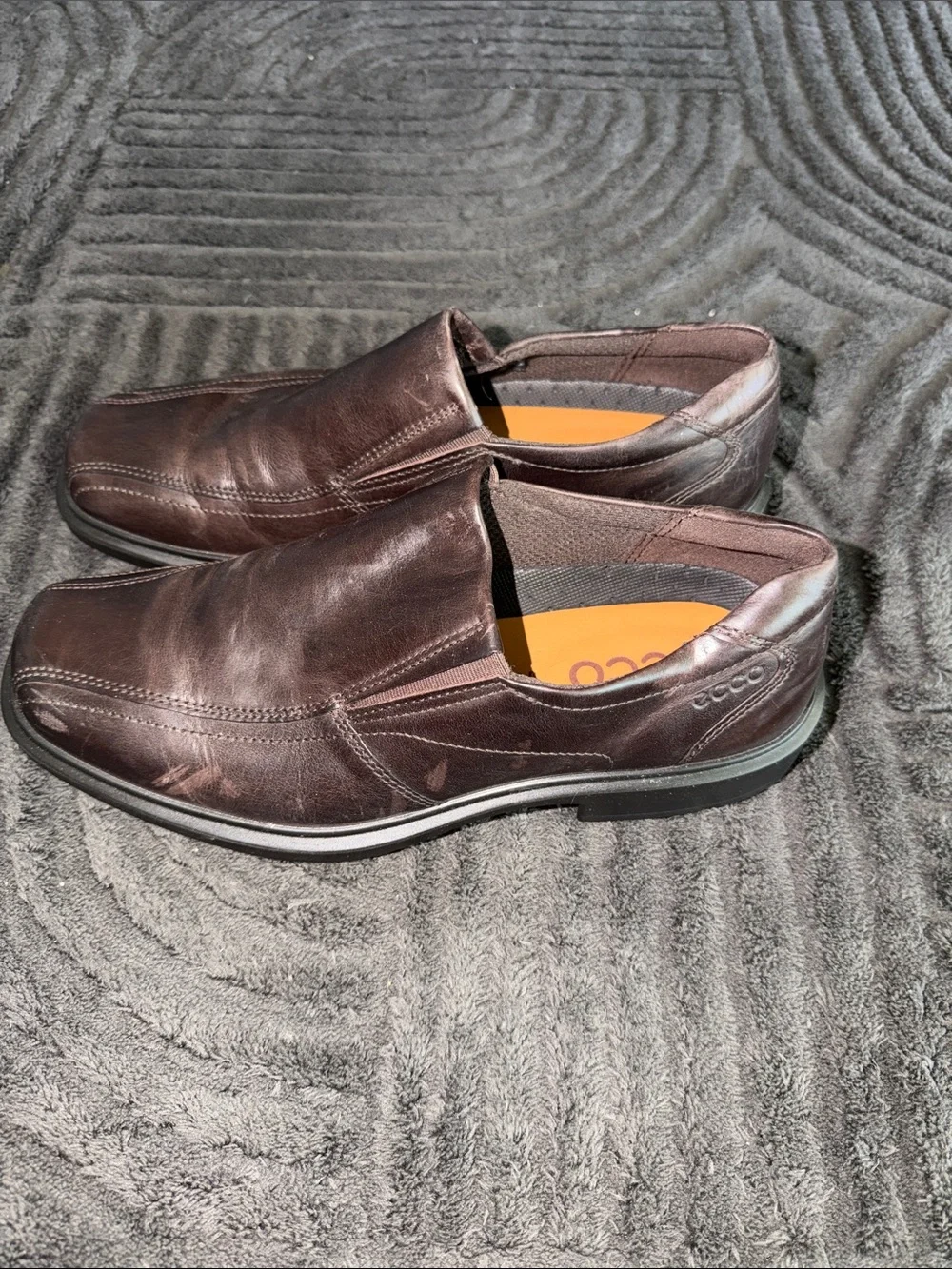 ECCO Men's Slip-On Loafers in Metallic Brown